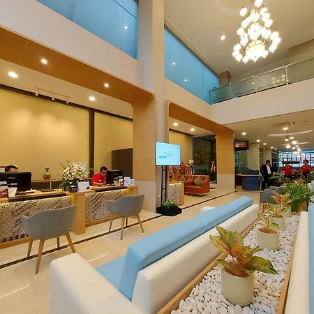@Hom Premiere Timoho Yogyakarta Exterior foto